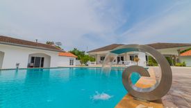 10 Bedroom Villa for sale in Rawai, Phuket