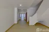 2 Bedroom Townhouse for sale in Fa Ham, Chiang Mai