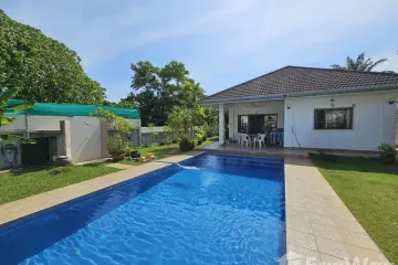 5 Bedroom Villa for sale in Rawai, Phuket