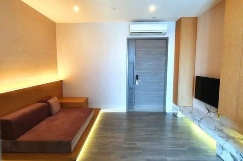 1 Bedroom Condo for sale in The Room Sukhumvit 69, Phra Khanong Nuea, Bangkok near BTS Phra Khanong