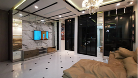 2 Bedroom Condo for sale in Noble Ploenchit, Langsuan, Bangkok near BTS Ploen Chit