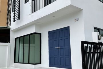 4 Bedroom Townhouse for sale in Wichit, Phuket