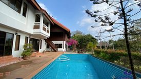 6 Bedroom House for sale in Pa Phai, Chiang Mai