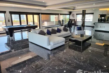 4 Bedroom Condo for sale in Pool Villa Pratumnak Hill, Nong Prue, Chonburi