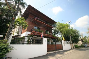 12 Bedroom Villa for sale in Sam Sen Nai, Bangkok near BTS Ari