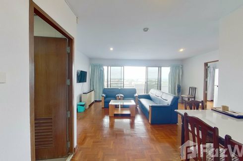 2 Bedroom Condo for sale in Rawee Waree Condominium Chiang Mai, Wat Ket, Chiang Mai