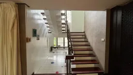 4 Bedroom House for rent in Khlong Tan Nuea, Bangkok