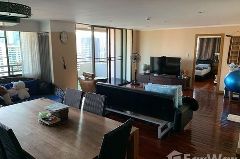 3 Bedroom Condo for sale in Acadamia Grand Tower, Khlong Tan Nuea, Bangkok near BTS Phrom Phong