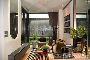 1 Bedroom Condo for sale in 28 Chidlom, Langsuan, Bangkok near BTS Chit Lom