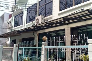 4 Bedroom Townhouse for rent in Khlong Ton Sai, Bangkok near BTS Krung Thon Buri