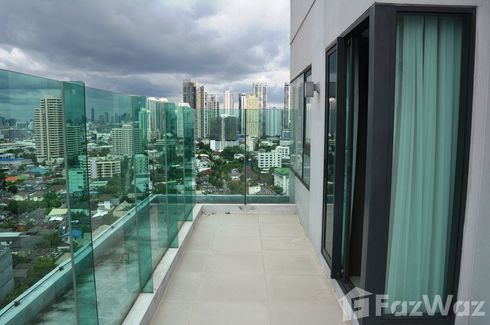 2 Bedroom Condo for sale in Khlong Tan, Bangkok near BTS Thong Lo