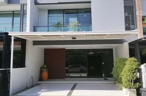 3 Bedroom Townhouse for sale in SIRI SQUARE Charoenkrung 80, Bang Kho Laem, Bangkok