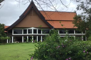 6 Bedroom House for sale in Nam Phrae, Chiang Mai