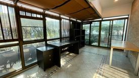 3 Bedroom Condo for rent in Ruamrudee Garden House, Lumpini, Bangkok near BTS Ploen Chit