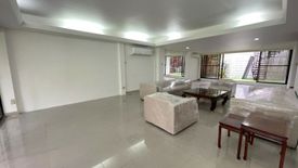 6 Bedroom Townhouse for rent in Khlong Tan Nuea, Bangkok