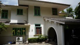 2 Bedroom House for rent in Thung Maha Mek, Bangkok near MRT Lumpini