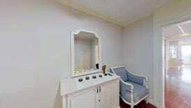 3 Bedroom Apartment for rent in Le Chateau, Khlong Tan Nuea, Bangkok