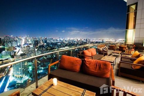 2 Bedroom Condo for sale in Sky Walk Condominium, Phra Khanong Nuea, Bangkok near BTS Phra Khanong