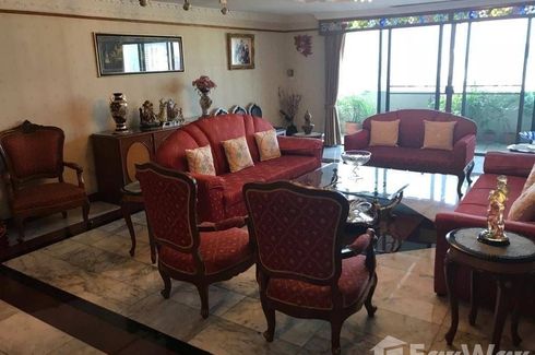 3 Bedroom Condo for sale in Oriental Towers, Khlong Tan Nuea, Bangkok near BTS Thong Lo