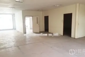 Warehouse / Factory for rent in Suan Luang, Bangkok