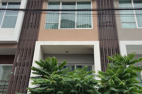 3 Bedroom Townhouse for rent in Thanapat Haus Sathorn - Narathiwas, Chong Nonsi, Bangkok