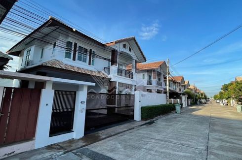 3 Bedroom House for Sale or Rent in Sirisa 12, Na Kluea, Chonburi