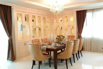 4 Bedroom Condo for rent in Piyathip Place, Khlong Tan Nuea, Bangkok near BTS Phrom Phong