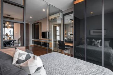 Condo for rent in Khlong Tan Nuea, Bangkok