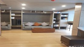 1 Bedroom Condo for sale in Na Vara Residence, Langsuan, Bangkok near BTS Chit Lom