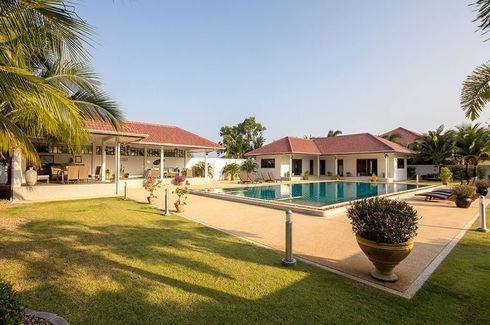 5 Bedroom Villa for sale in Hua Hin, Prachuap Khiri Khan