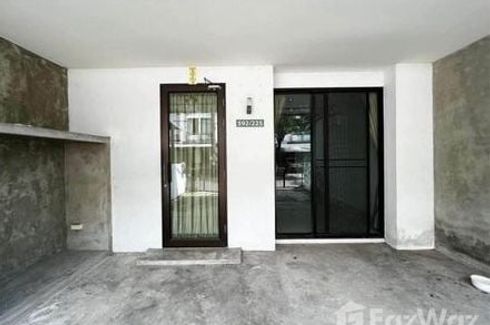 3 Bedroom Townhouse for rent in AREEYA MOVA KASET-NAWAMINTR, Chorakhe Bua, Bangkok