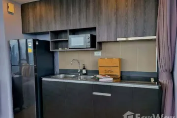 2 Bedroom Condo for sale in Si Phraya, Bangkok near MRT Sam Yan