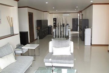 3 Bedroom Condo for sale in Royal Castle Pattanakarn, Suan Luang, Bangkok