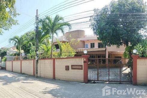 6 Bedroom House for sale in Lam Pla Thio, Bangkok
