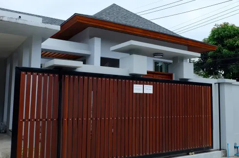 2 Bedroom Villa for sale in Rawai, Phuket