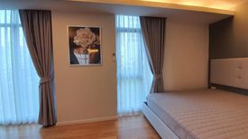 2 Bedroom Condo for sale in Langsuan, Bangkok near BTS Ploen Chit