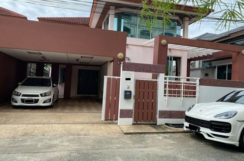 3 Bedroom House for rent in Arena Garden Onnut 44, Bang Chak, Bangkok