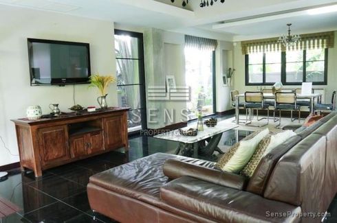 3 Bedroom House for rent in  near BTS Thong Lo