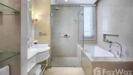 Condo for rent in Oriental Residence, Langsuan, Bangkok near BTS Ploen Chit