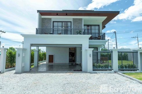 3 Bedroom House for sale in Rungsii Village Pattaya, Nong Prue, Chonburi