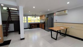 3 Bedroom Townhouse for rent in Khlong Toei Nuea, Bangkok near MRT Sukhumvit