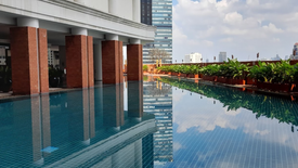 1 Bedroom Condo for rent in Nusa State Tower Condominium, Silom, Bangkok near BTS Surasak