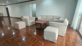 3 Bedroom Apartment for rent in Rishi Court, Khlong Toei Nuea, Bangkok near Airport Rail Link Makkasan