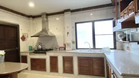 4 Bedroom House for rent in Khlong Tan Nuea, Bangkok