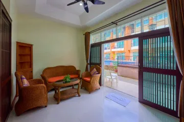 3 Bedroom Townhouse for rent in The Beach Center, Karon, Phuket