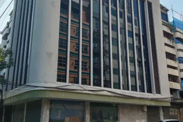 8 Bedroom Townhouse for rent in Khlong Tan Nuea, Bangkok