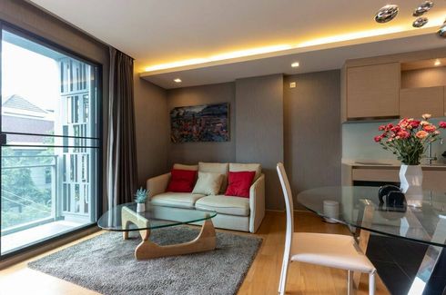 1 Bedroom Condo for sale in Via Botani, Khlong Tan Nuea, Bangkok near BTS Phrom Phong