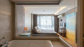 1 Bedroom Condo for sale in Via Botani, Khlong Tan Nuea, Bangkok near BTS Phrom Phong