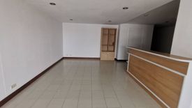 3 Bedroom Condo for rent in Ruamjai Heights, Khlong Toei Nuea, Bangkok near MRT Sukhumvit