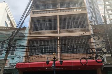 4 Bedroom Townhouse for rent in Silom, Bangkok near BTS Surasak